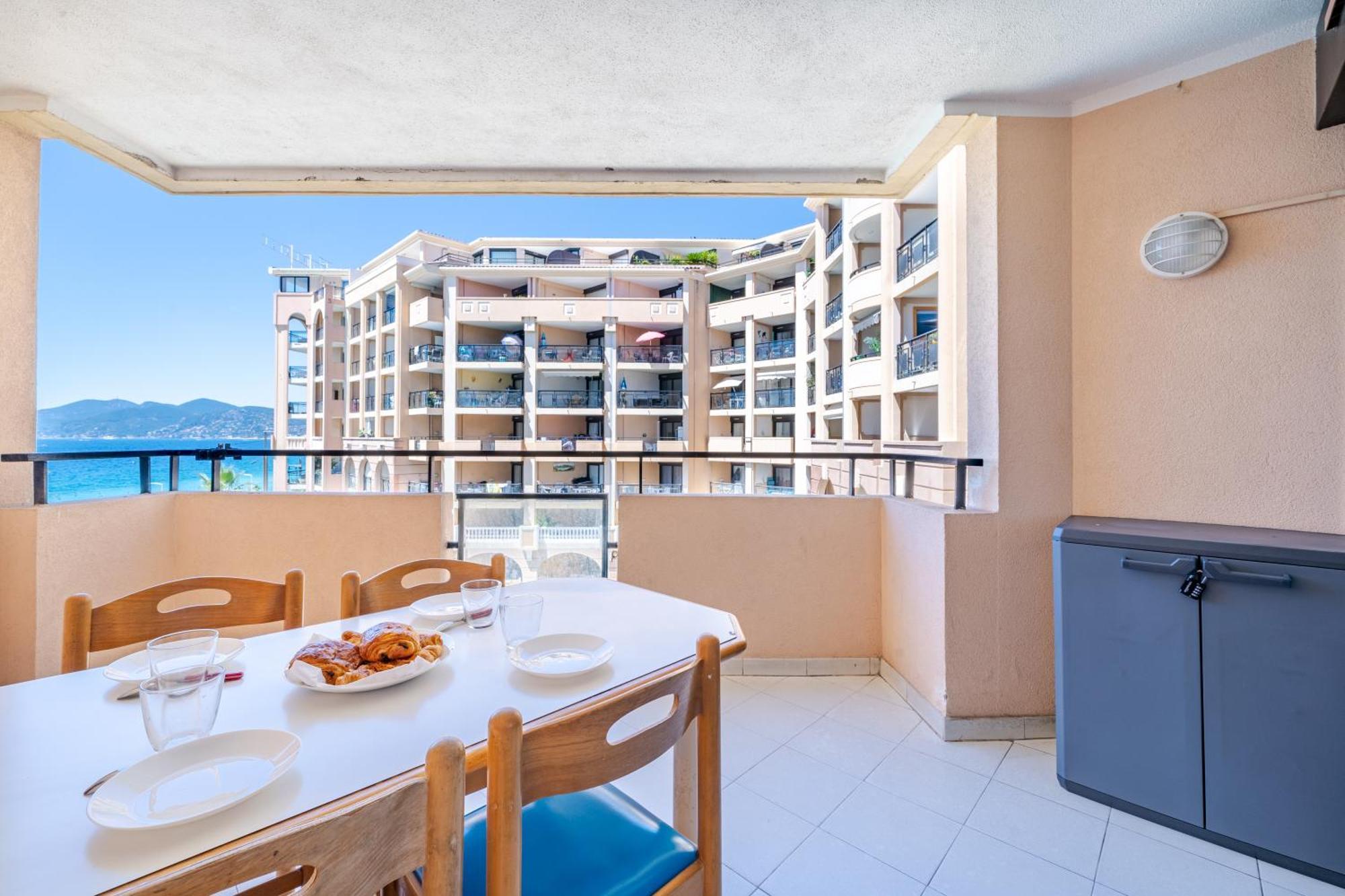 Residence La Palme D'Azur - คานส์ ภายนอก รูปภาพ